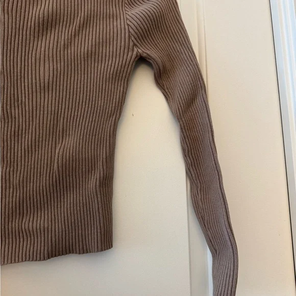 Queen Poison Ribbed Brown Cardigan - Picture 6 of 6